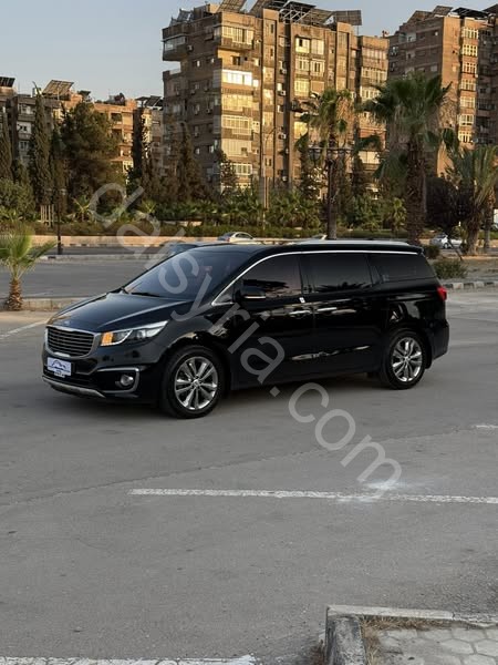 للبيع كيا كرنفال 2018