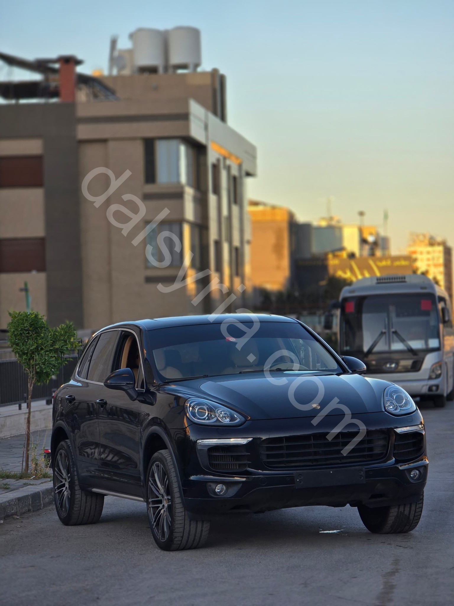 للبيع بورش CayenneS 2015