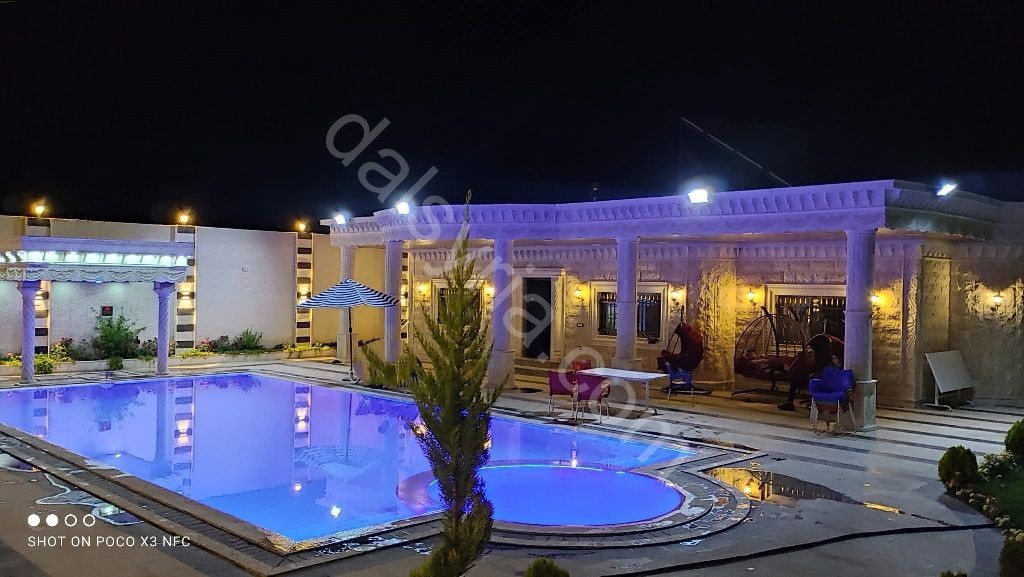 للبيع فيلا 1275م في طريق المطار