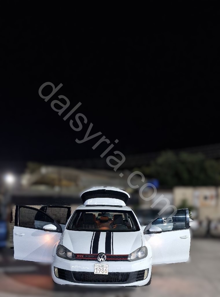 للبيع فولكس فاغن غولف GTI 2012