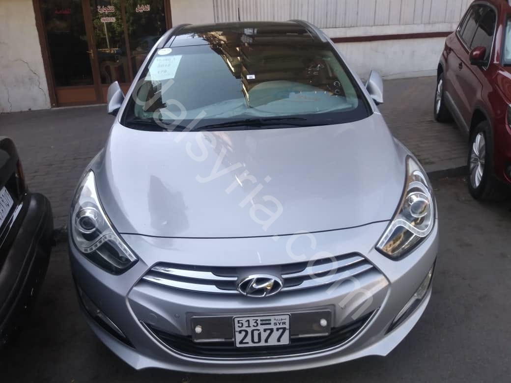 للبيع سيارة هونداي i40