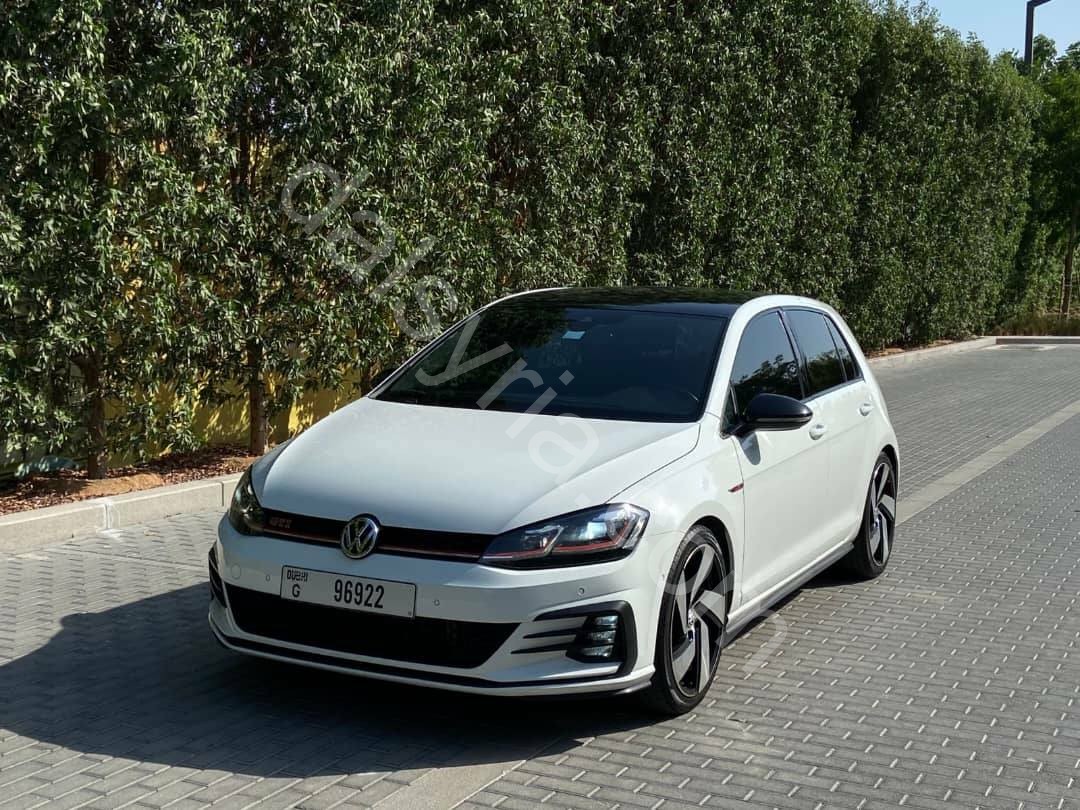 للبيع فولكس فاغن غولف GTI 2019