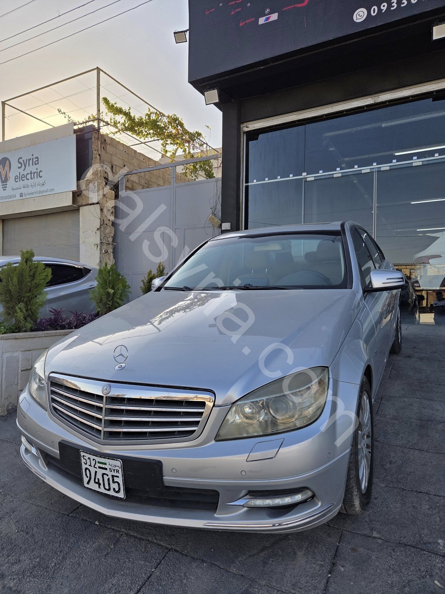للبيع Mercedes C200 2011
