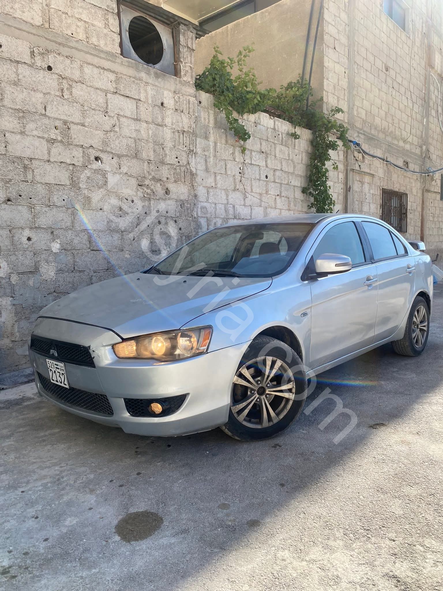 للبيع سيارة ميتسوبيشي لانسر قرش 