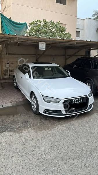 للبيع اودي اي 7 2016
