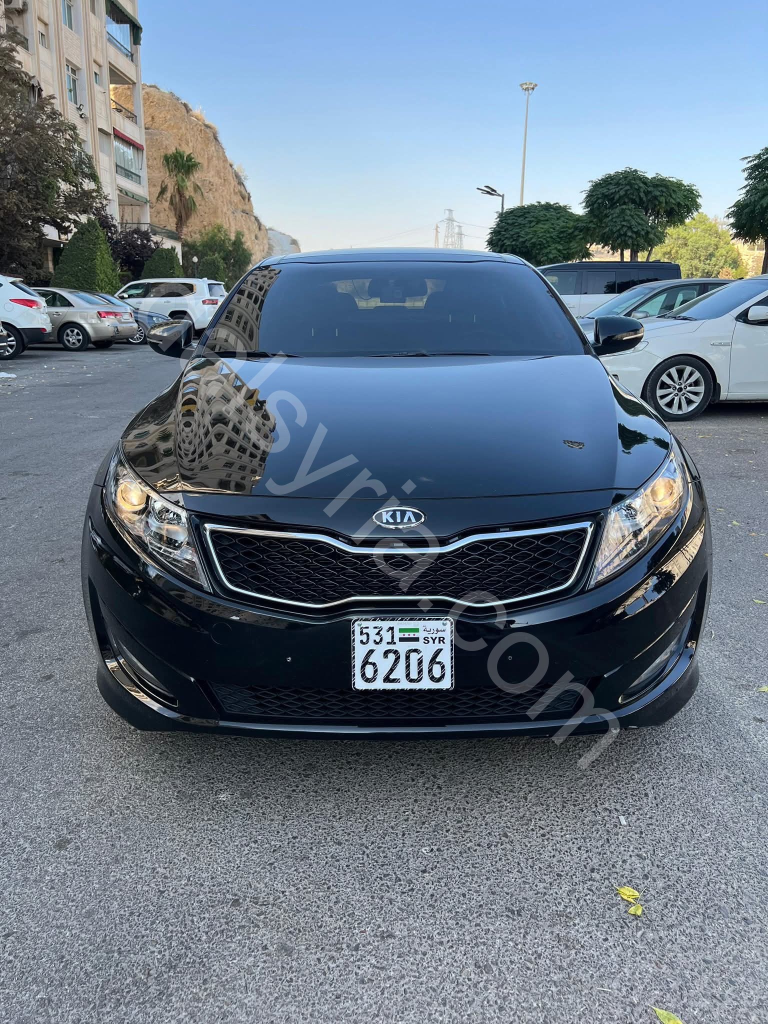 للبيع kia k5 2011