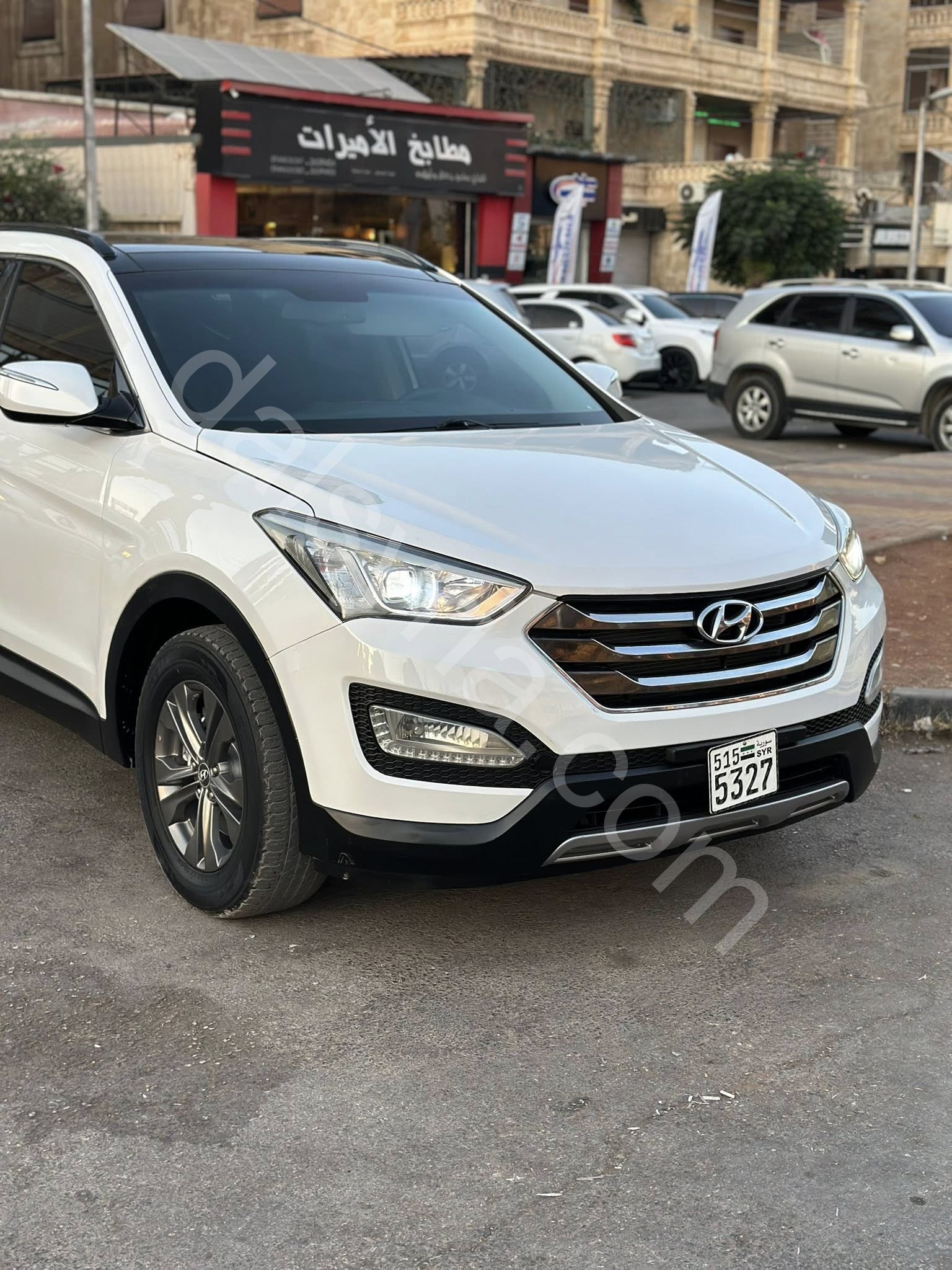 للبيع Hyundai santa fe DM 2013