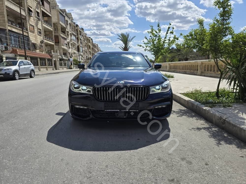 للبيع سيارة بي ام دبليو 750li