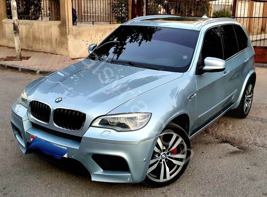 للبيع BMW x5 m power 2013