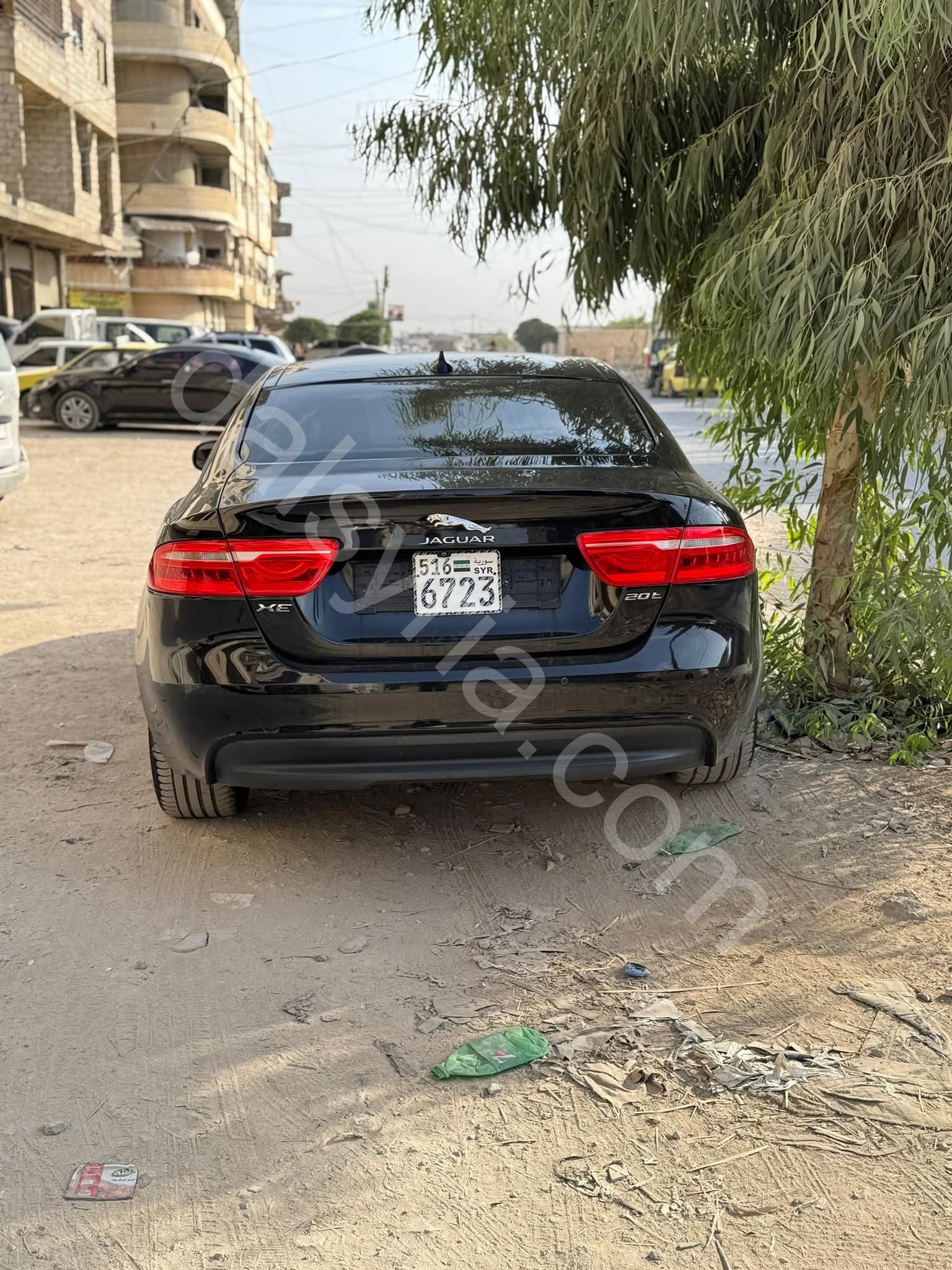 جاكوار xe