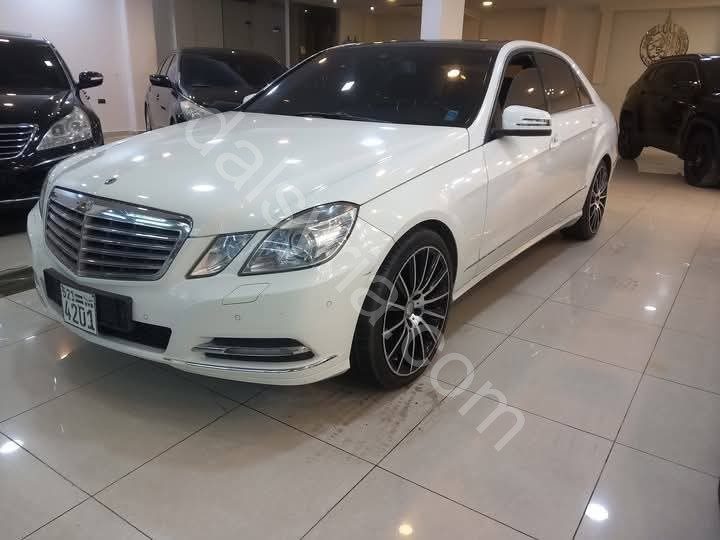 للبيع مرسيدس E300