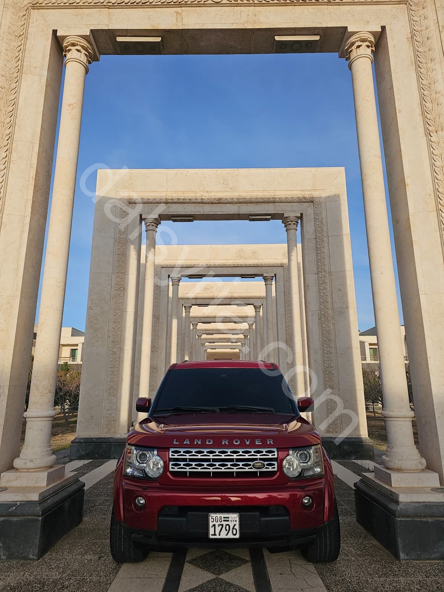 LAND ROVER LR4