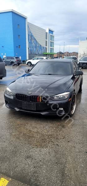 للبيع بي ام دبليو 320i 2012