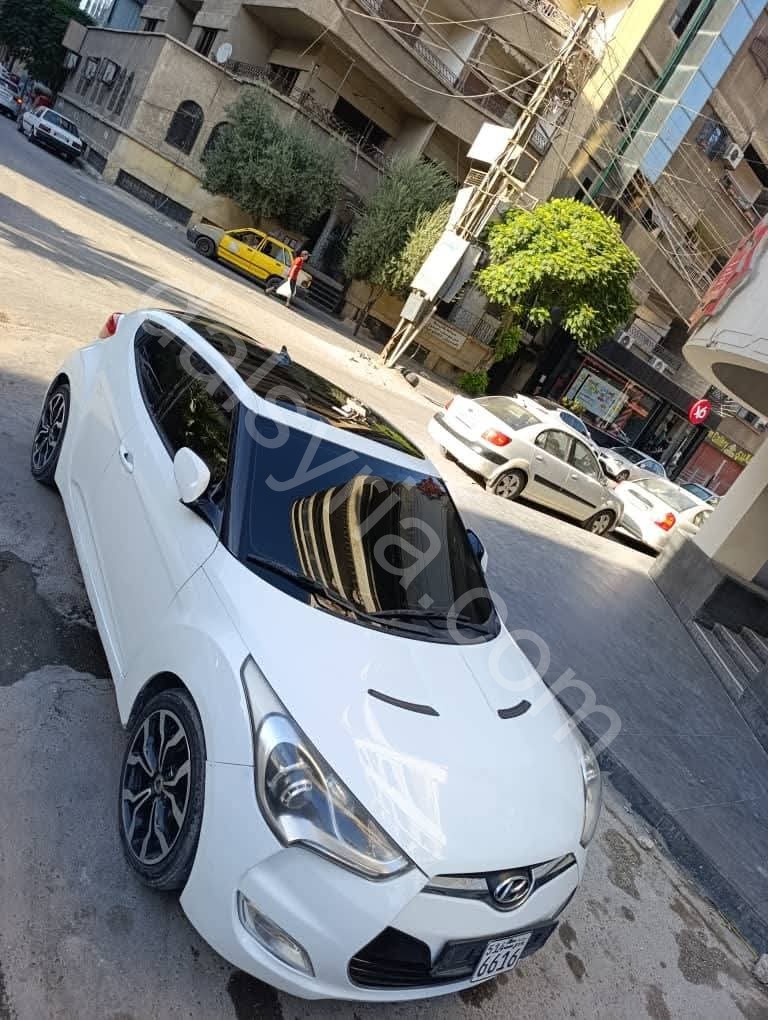 للبيع هونداي فولستر 2012