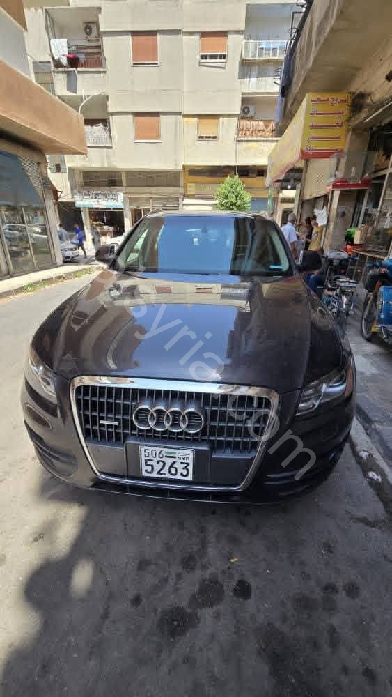 للبيع سيارة اودي Q5