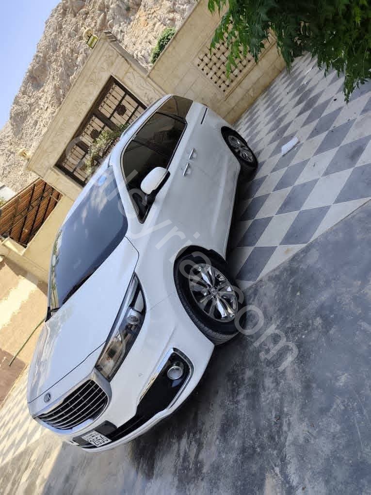 للبيع كيا كرنفال 2018