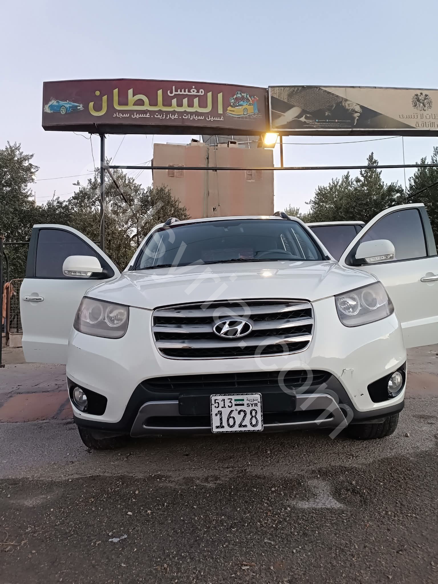 للبيع هونداي سنتافي 2012