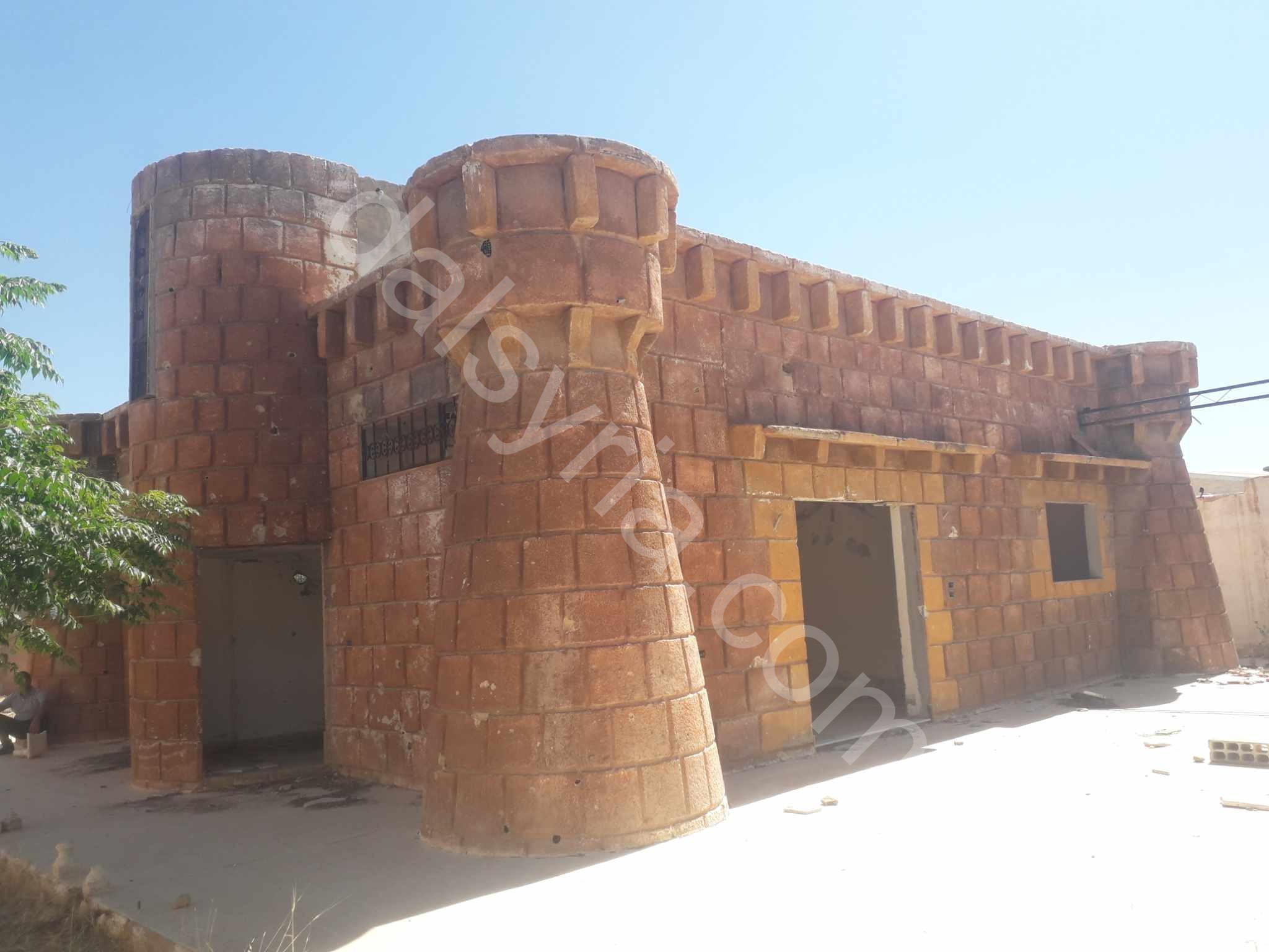 للبيع مزرعة