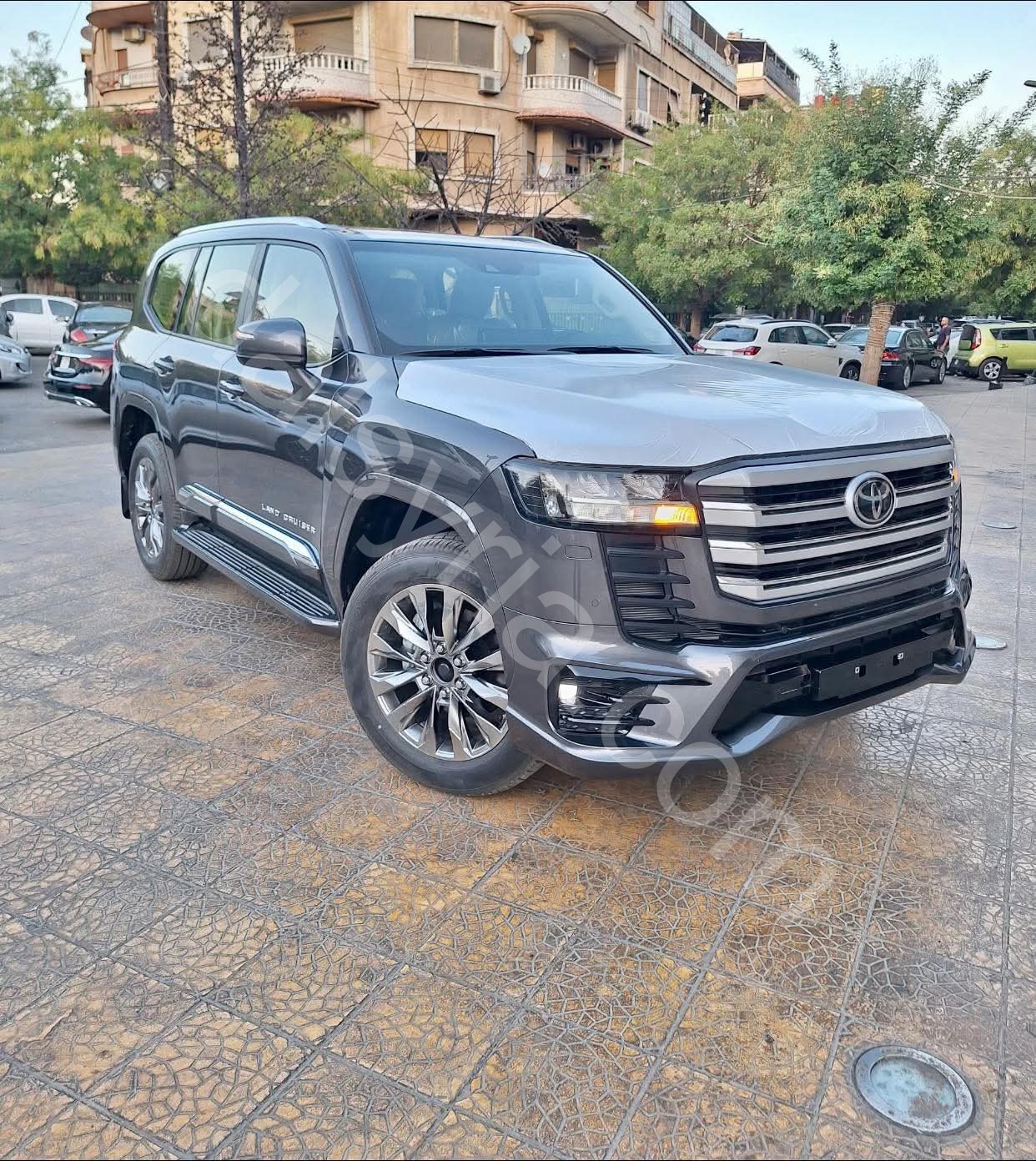 تويوتا لاند كروز GXR 2024 زيروو للبيع