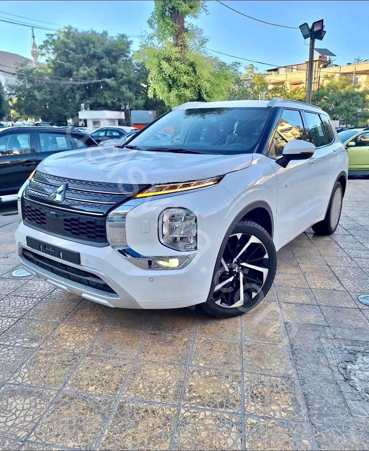🇯🇵Mitsubishi Outlander 🇯🇵2025 جديد للبيع