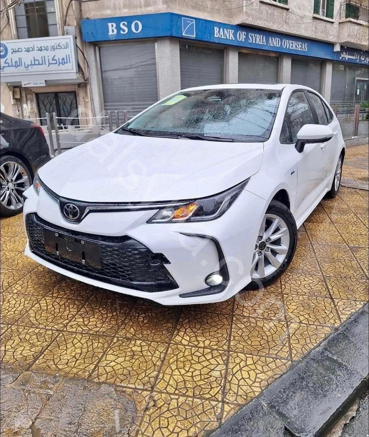تويوتا كورولا هايبرد 2025 جديد للبيع