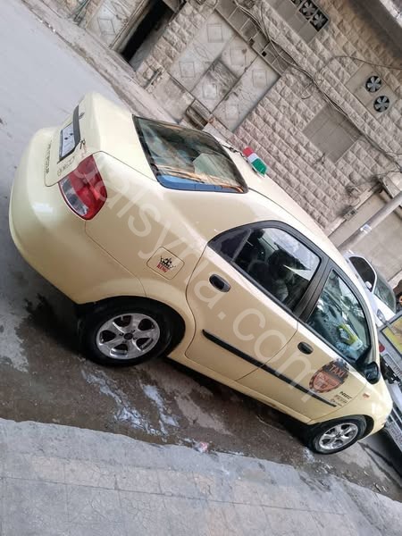 للبيع دايو كالوس 2004