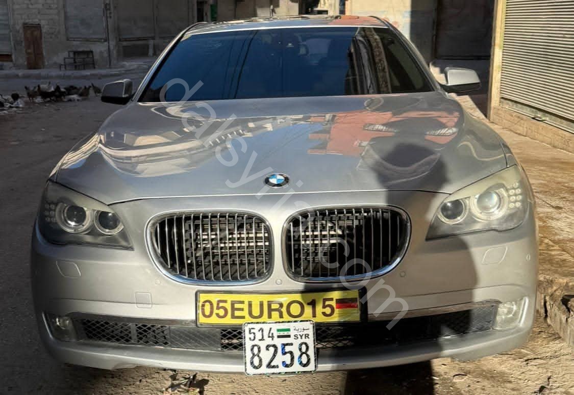 للبيع سيارة بي ام دبليو 750i