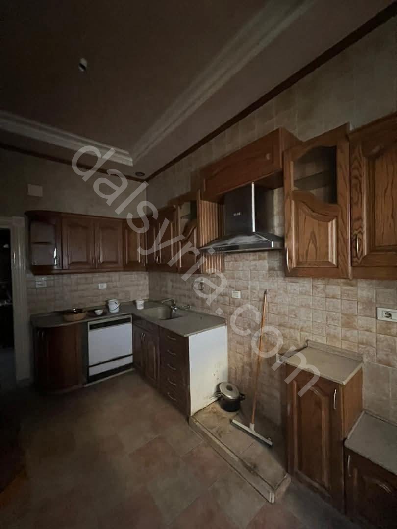 للإجار شقة سكنية