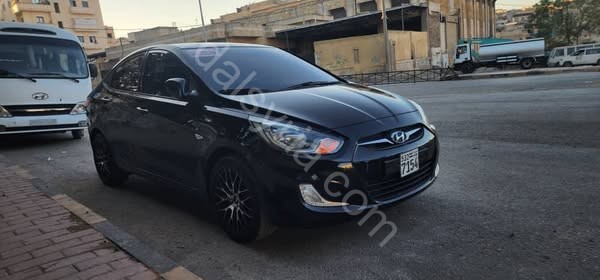 للبيع هيونداي اكسنت 2015