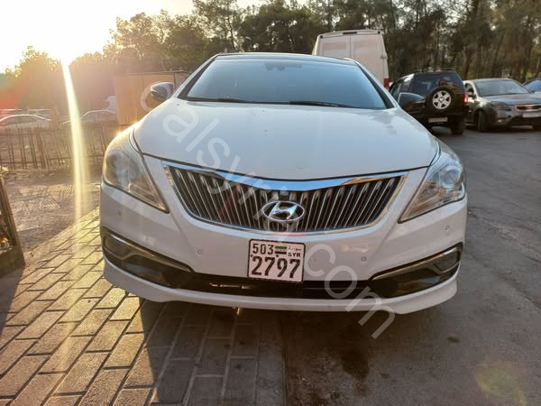 للبيع هيونداي ازيرا 2015