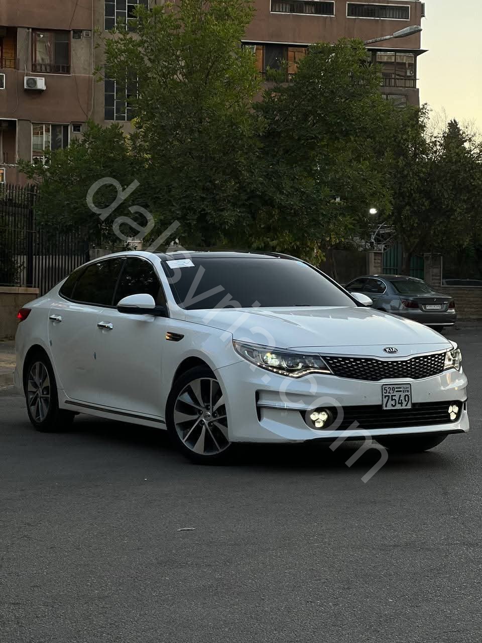 للبيع سيارة كيا اوبتيما 