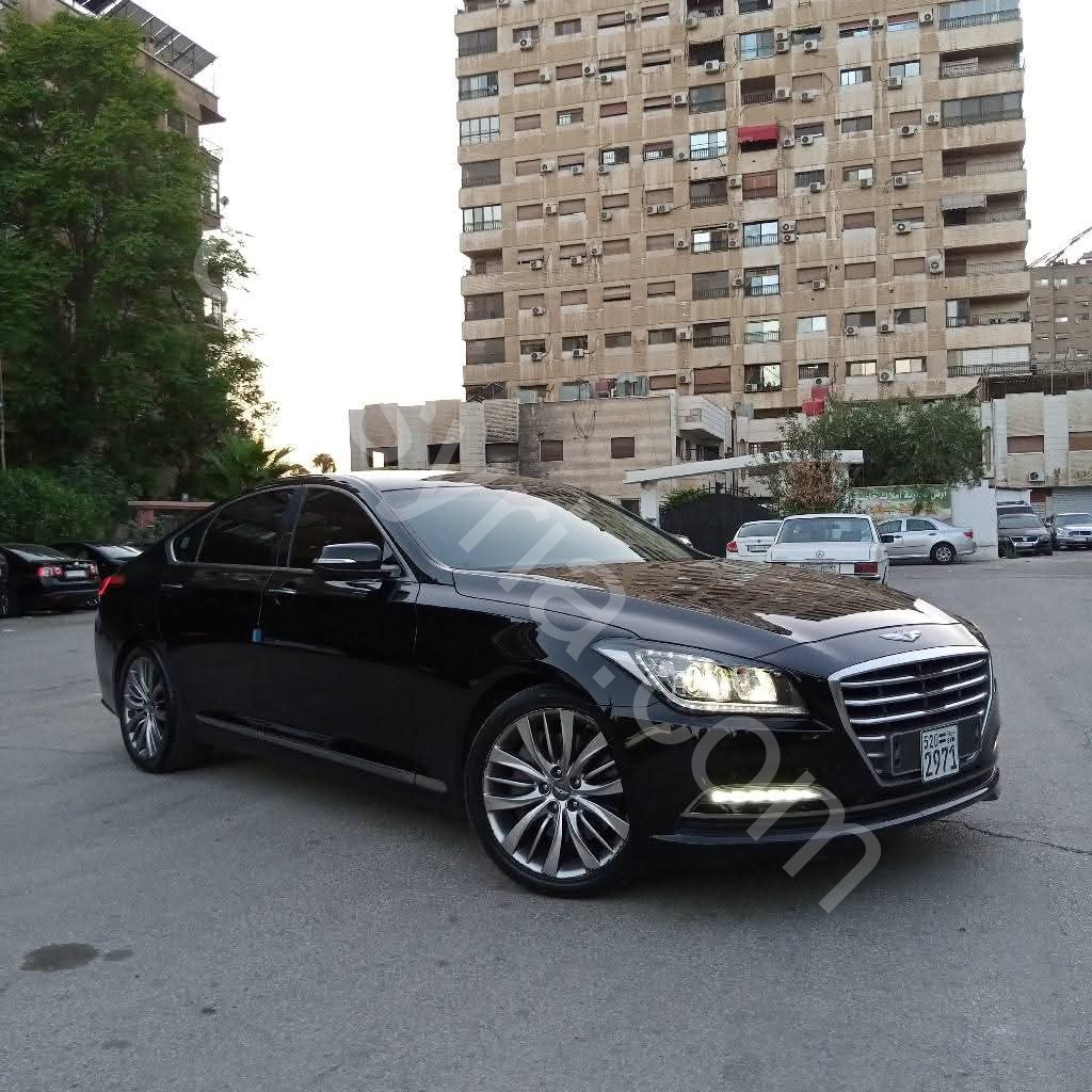 للبيع سيارة هيونداي ازيرا 