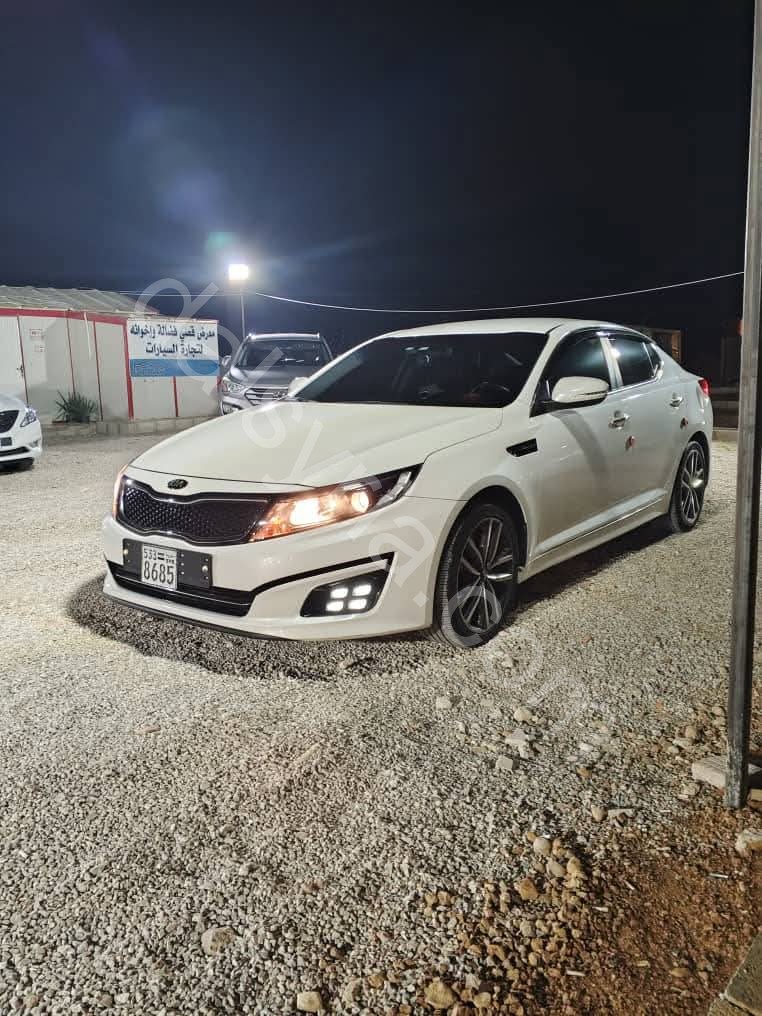 للبيع سيارة كيا k5 