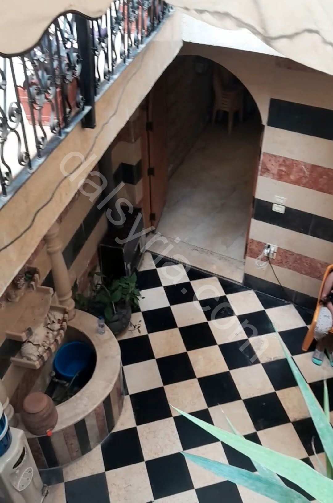 للبيع منزل 115 م في شارع بغداد