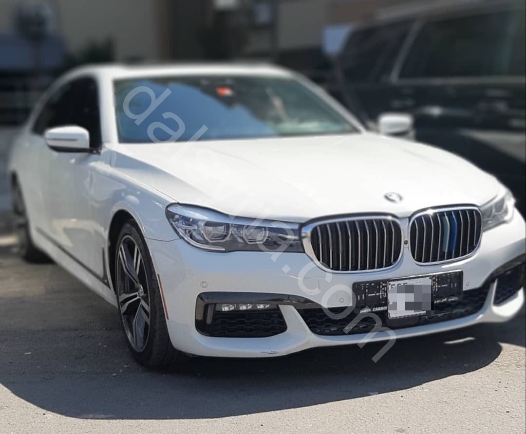 للإيجار بي ام دابليو 740i 2019