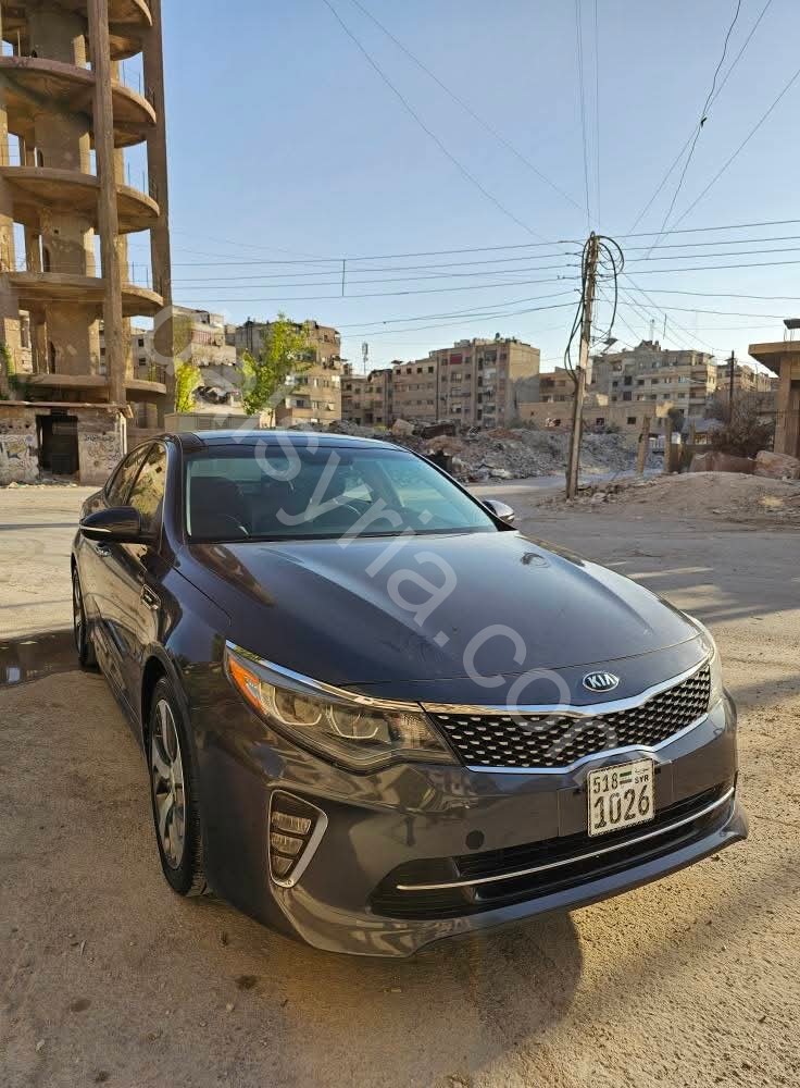 للبيع سيارة كيا اوبتيما 
