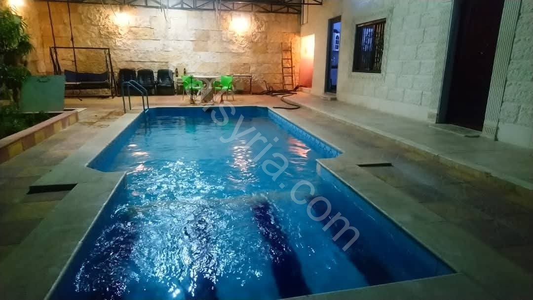 للايجار مزرعة في دوما