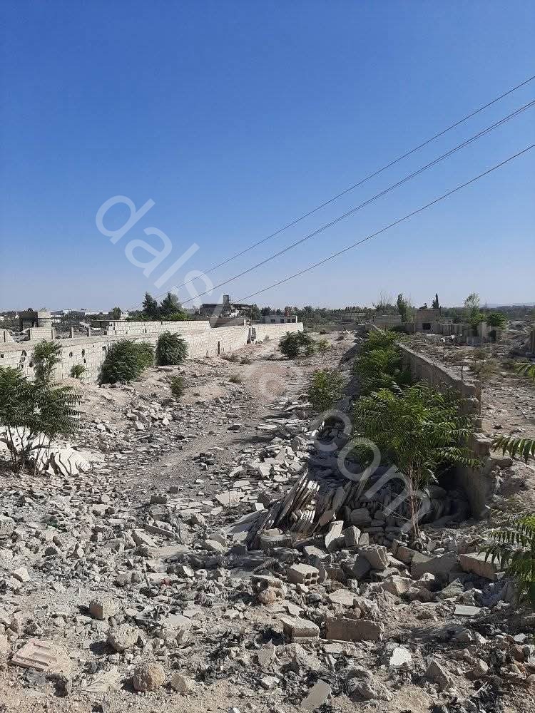 للبيع ارض 115 قصبة في عين ترما