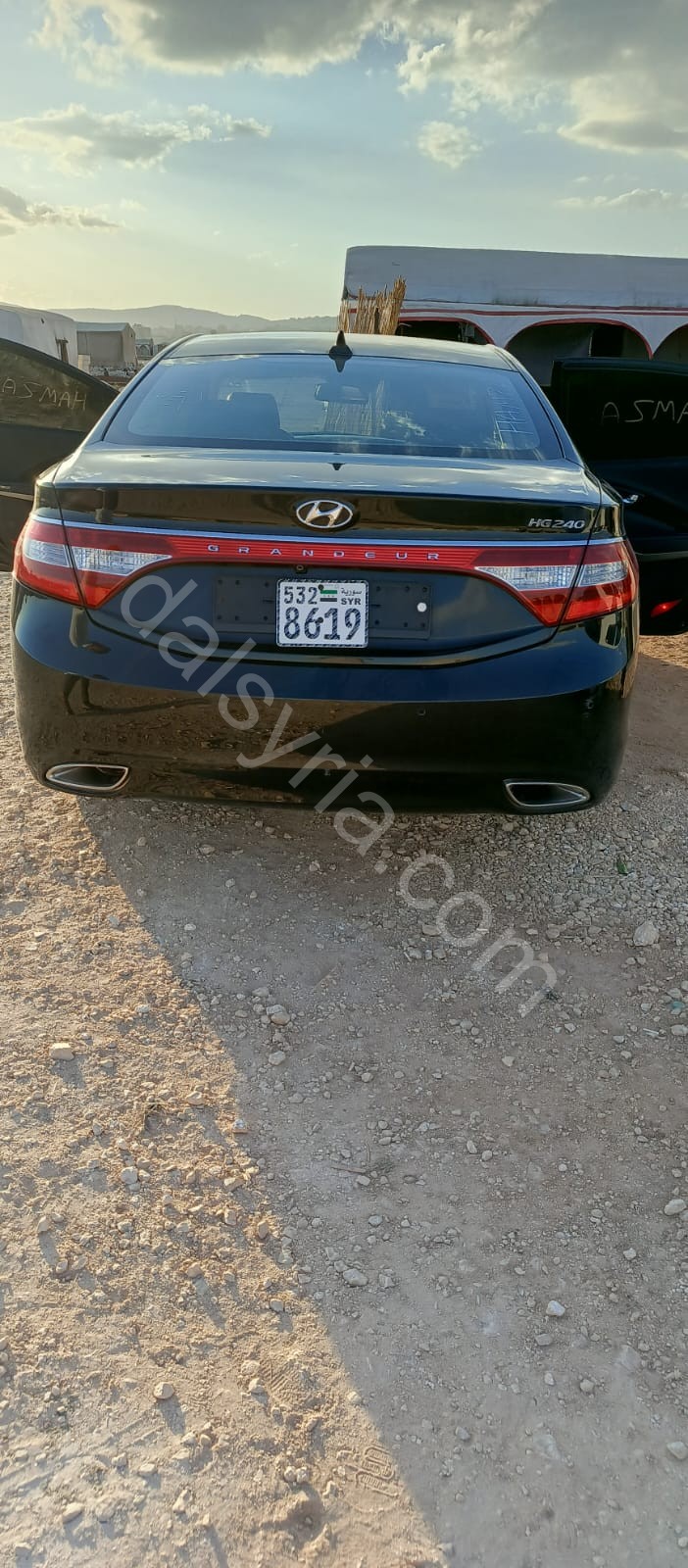 للبيع هيونداي ازيرا 2011