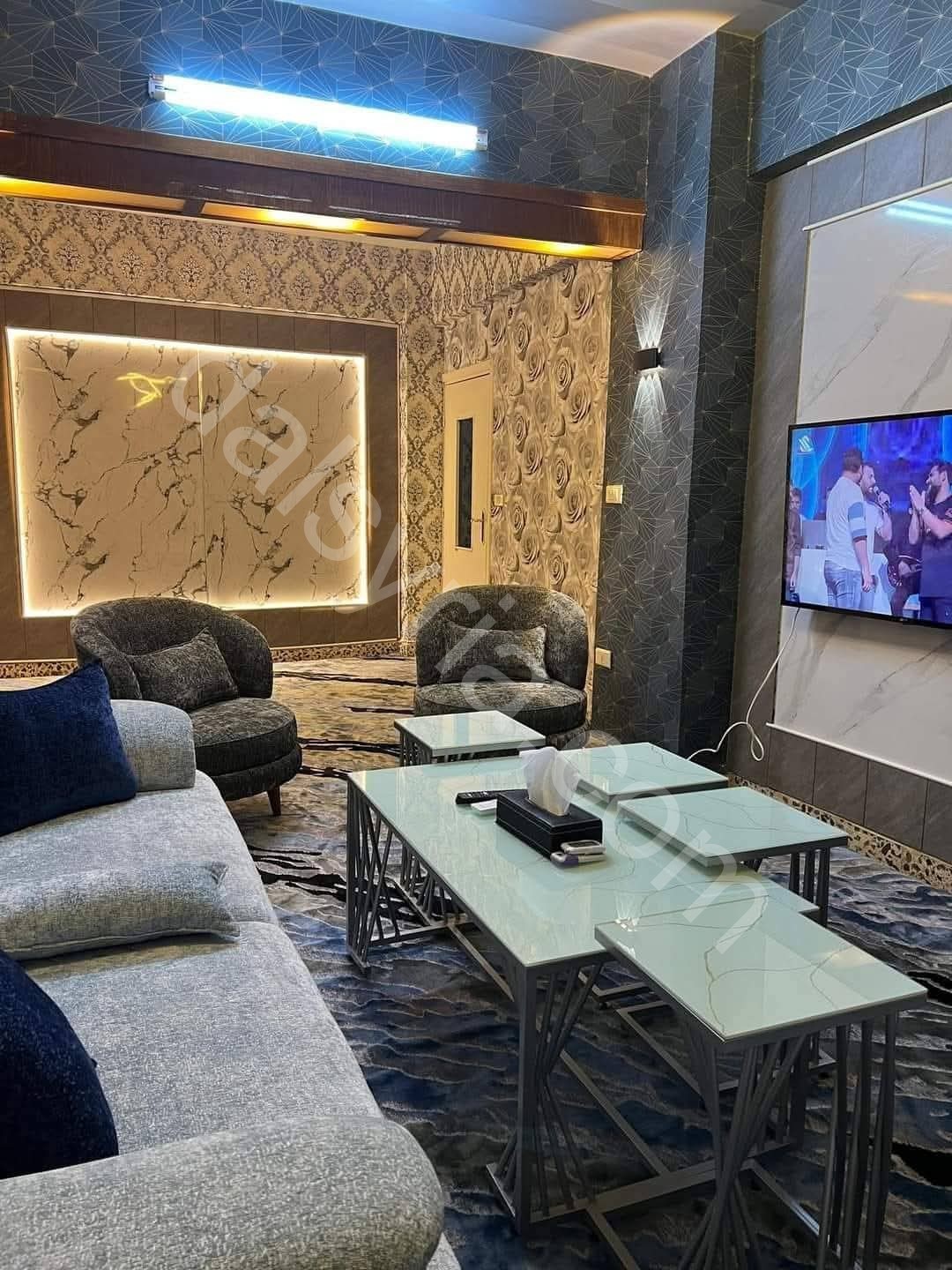 للايجار شقة 100 م في اتوستراد المزة