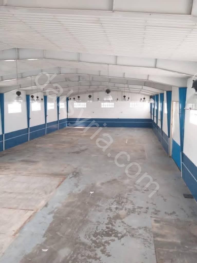 للبيع معمل 2400 م في عدرا العمالية