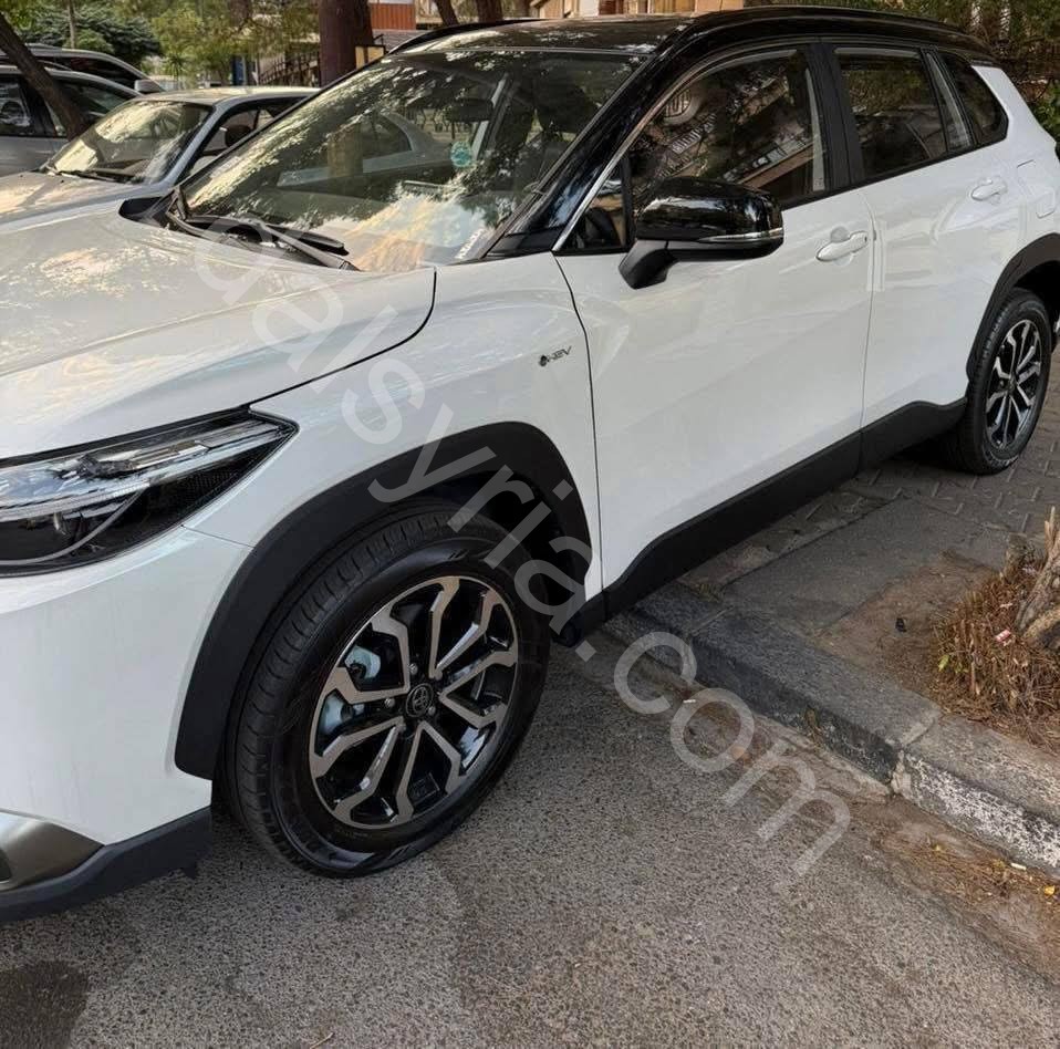 للبيع تويوتا قرونتلاندر 