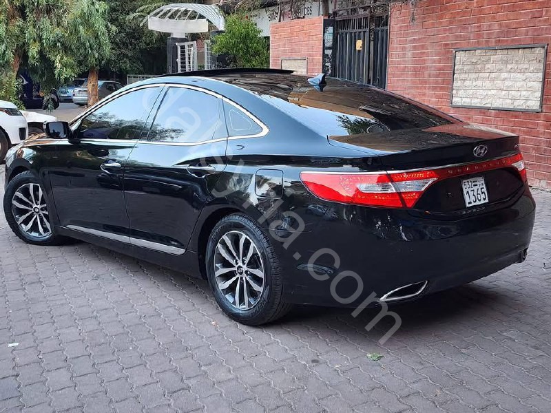 للبيع هيونداي ازيرا 2011