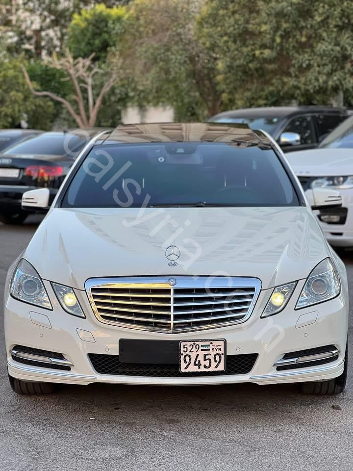 للبيع مرسيدس 2012 e300