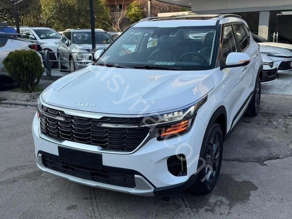 للبيع كيا سيلتوس 2025 