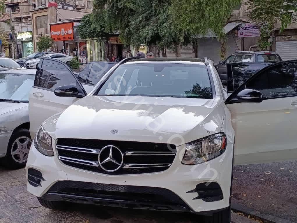 للبيع مرسيدس GLC 300 