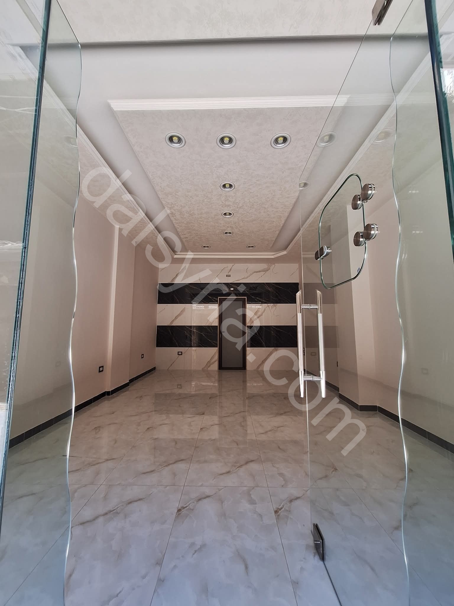 للبيع محل 40 م في اليرموك