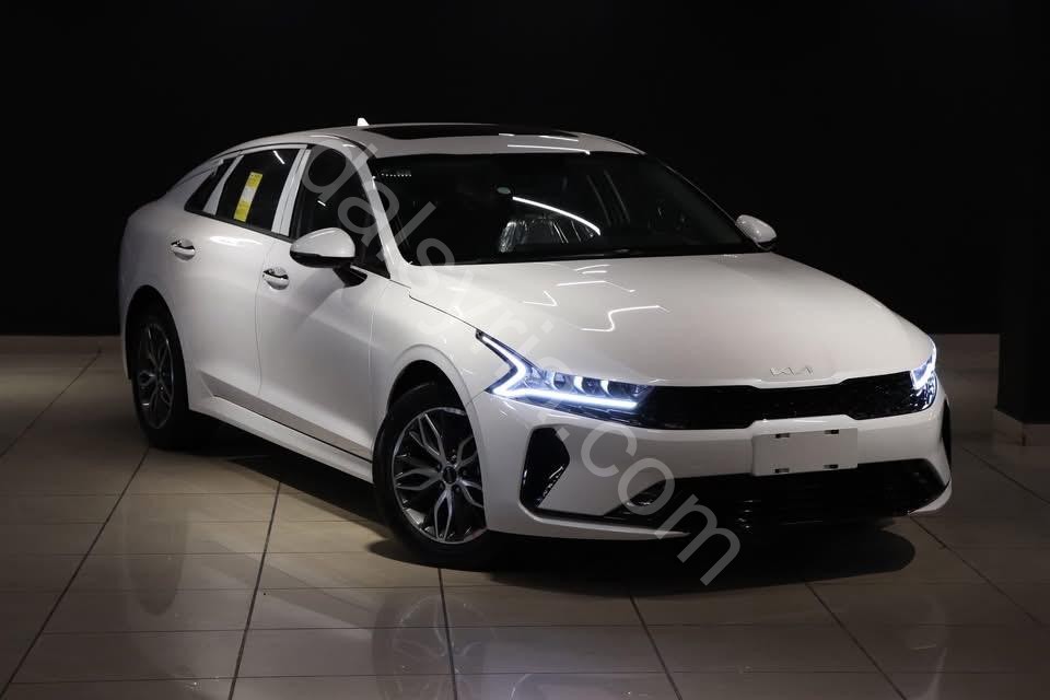 للبيع كيا اوبتيما k5 2024