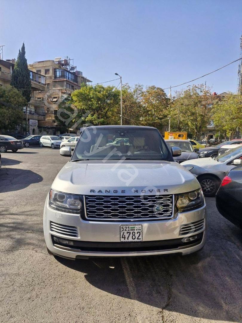 للبيع رانج روفر 2017 فوغ 