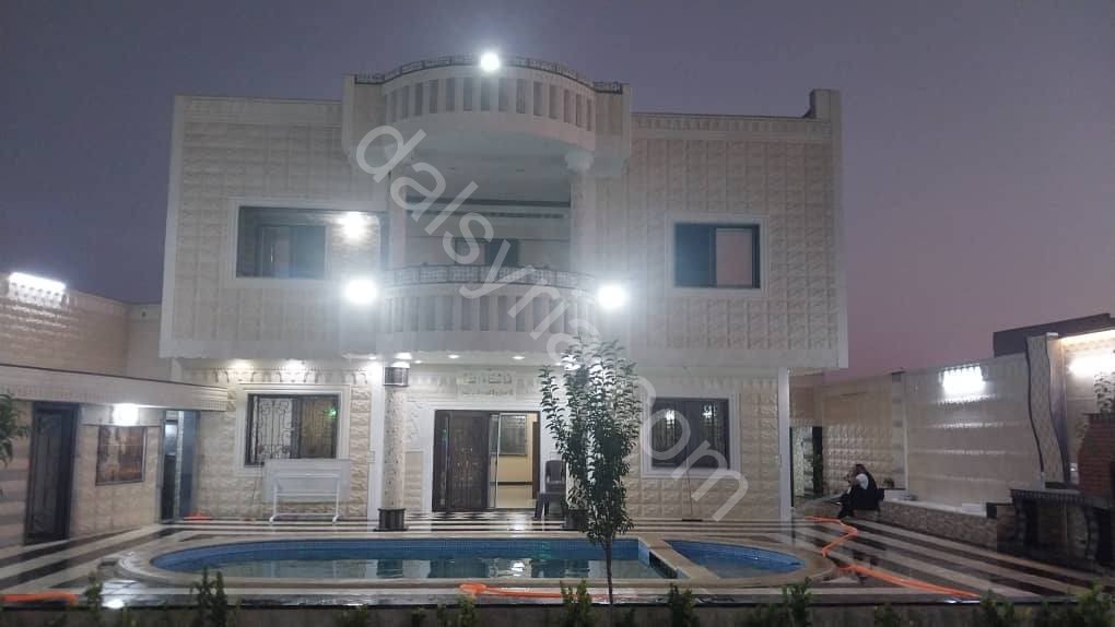 للبيع فيلا 650 م في حرستا